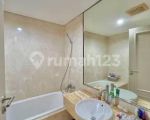 thumbnail-sewa-apartemen-the-peak-31-br-lantai-33-furnished-mewah-classic-8